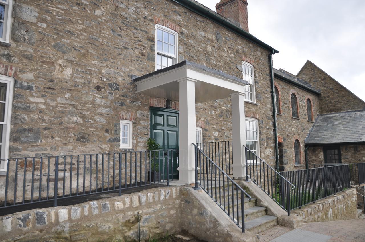 Furnace Farmhouse Bodnant Tal-y-Cafn Exterior photo